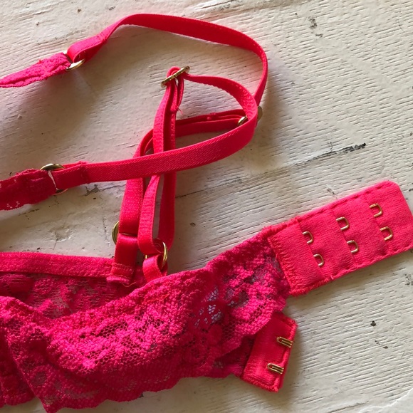 Victoria’s Secret Bralette - Picture 3 of 3